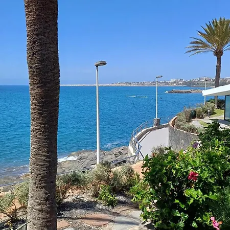 Uno - Front Line Of Ocean Apartamento *